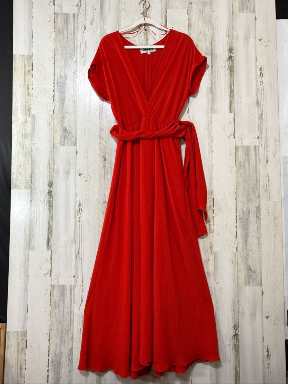 Meghan LA Red Wrap-Style Maxi Dress with Self Tie Flowy Style Stunning Vibe